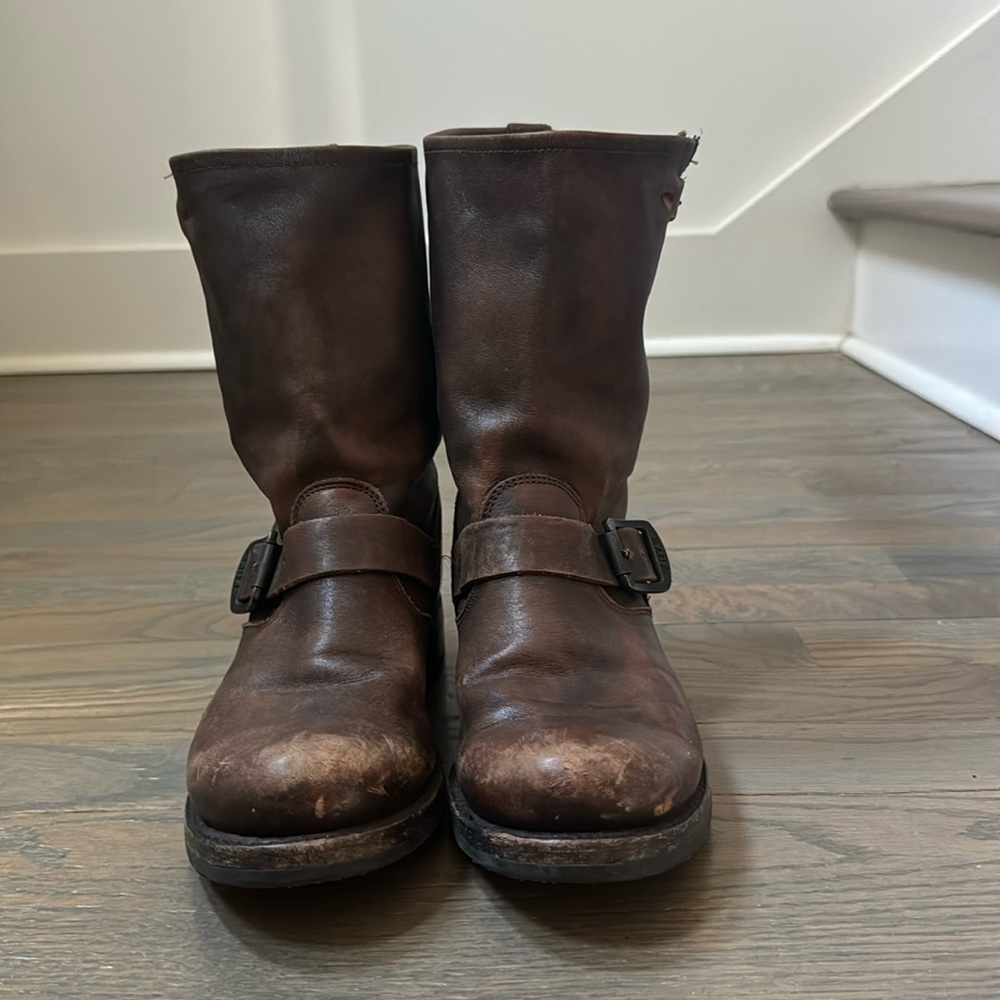 Veronica Short Frye Boots Size 7